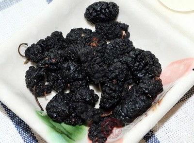 吃茭瓜大便黑